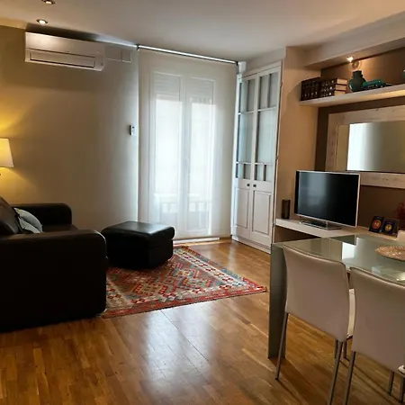 Petit Rossello Apartament
