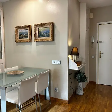 Petit Rossello Apartament Barcelona
